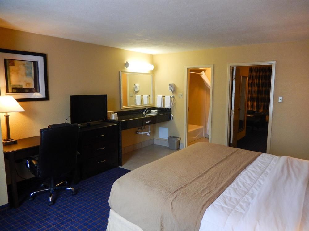 Executive Thibodaux New Orleans Hotel エクステリア 写真