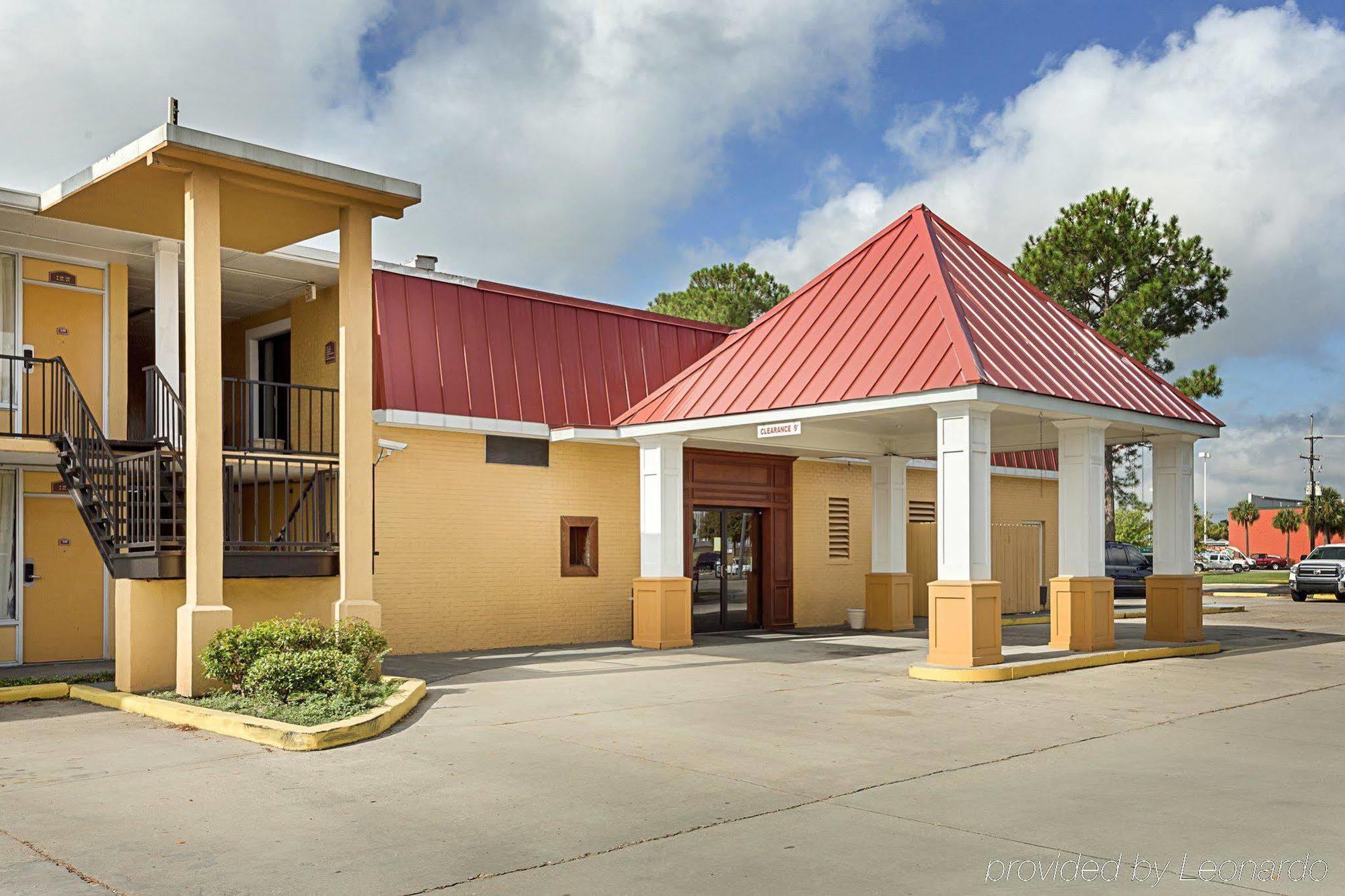 Executive Thibodaux New Orleans Hotel エクステリア 写真