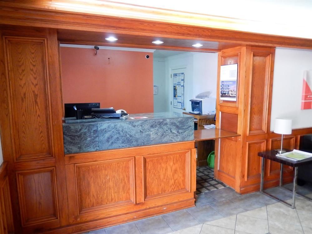Executive Thibodaux New Orleans Hotel エクステリア 写真