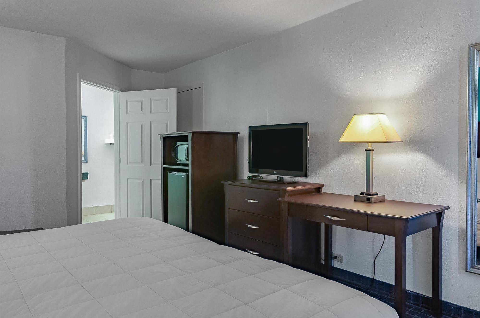 Executive Thibodaux New Orleans Hotel エクステリア 写真