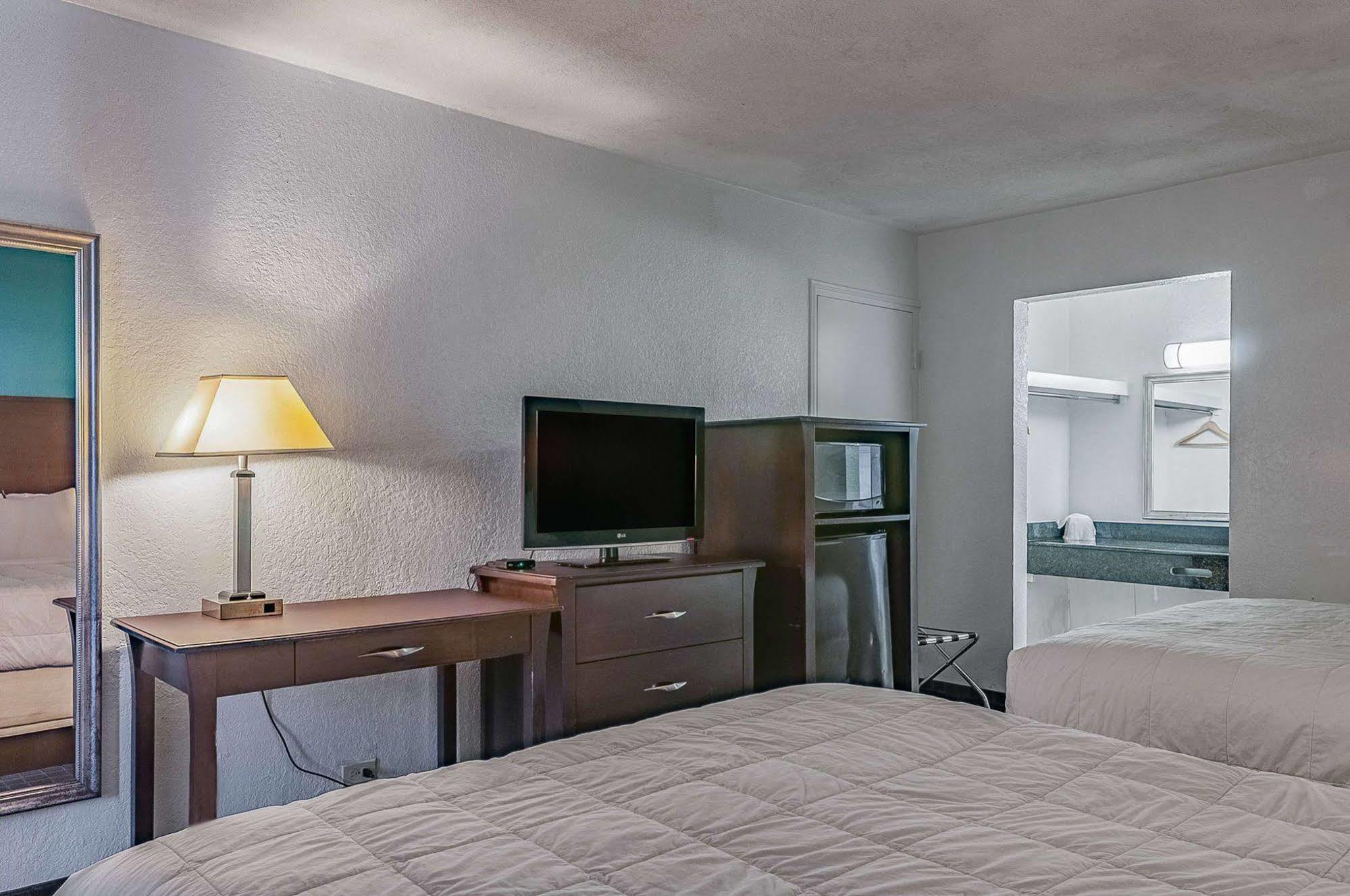 Executive Thibodaux New Orleans Hotel エクステリア 写真